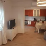 Apartment Sea View With A Huge Terrace *